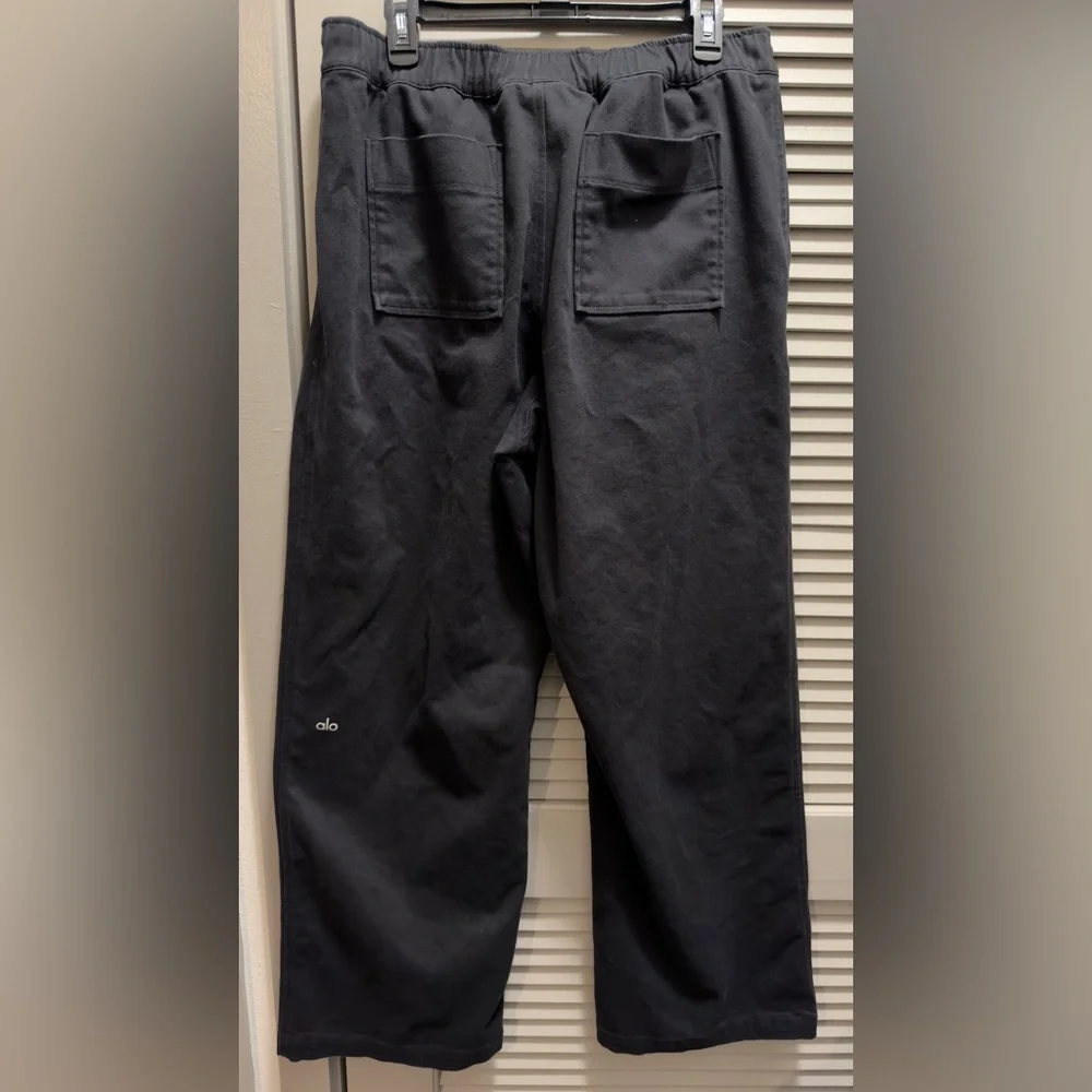 Alo Yoga Road Trip Pant, Black, Wide-Leg Pants Size L - Picture 5 of 5
